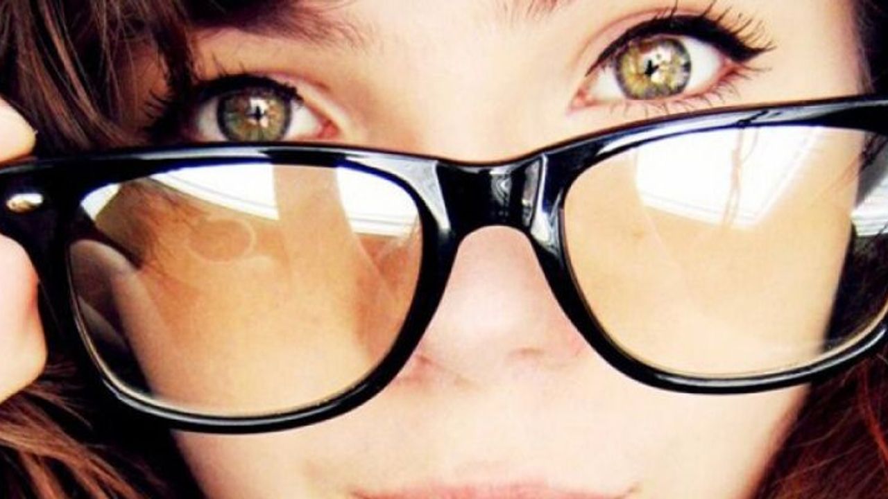 Burun estetiği ameliyatı sonrası gözlük kullanımı...