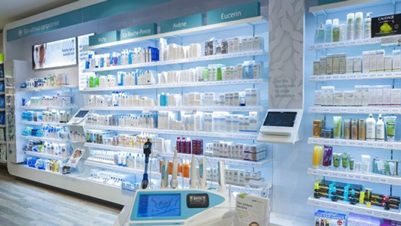 Eczanelerin Cumartesi Günü Kapatılması Kararı Yargıya Taşındı