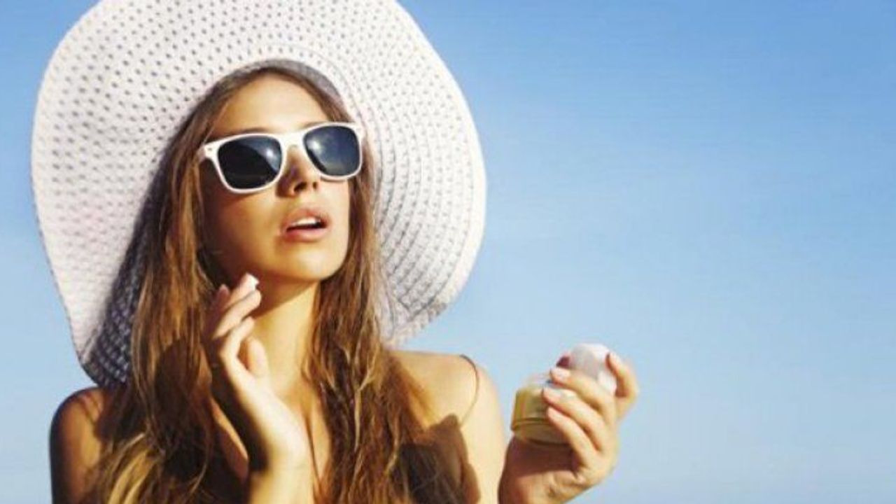 Gözlükler İşportada Satılacaksa Gözlükçüler Niçin Var? Taylan KÜÇÜKER