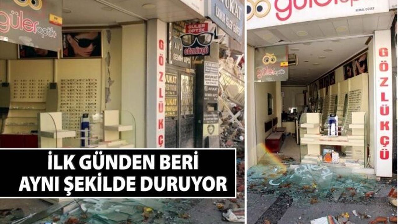 Gözlükçünün Önünden Geçen Herkes Durdu Ve İçeri Baktı