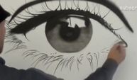 En gerçek göz çizimi...