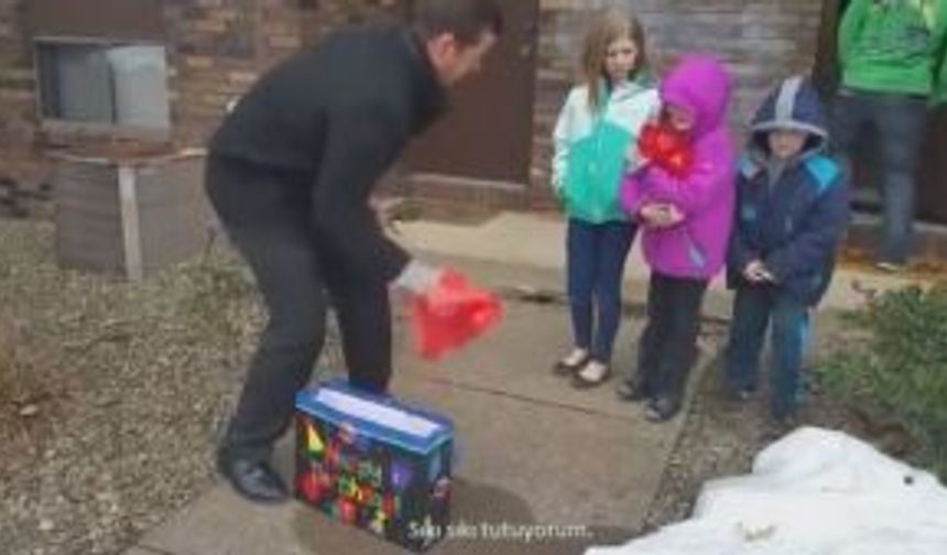 Renk Körü Babanın Göz Yaşları